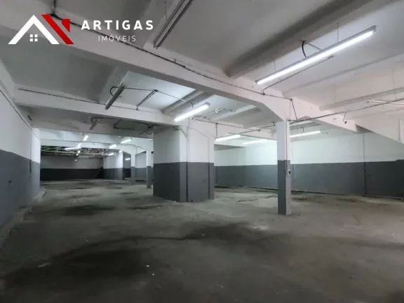 Imagem Alugo Galpão no Belenzinho A.C 1500 m2 com entrada para caminhões - 2 Pisos