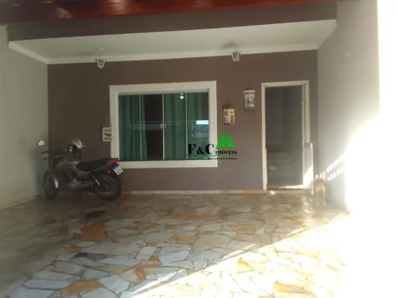 Imagem Casa para Venda em Americana, Jardim Boer I, 4 dormitórios, 1 suíte, 3 banheiros, 2 vagas