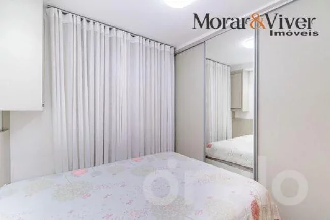 Imagem Apartamento para Venda em Curitiba, Portão, 3 dormitórios, 1 suíte, 2 banheiros, 2 vagas