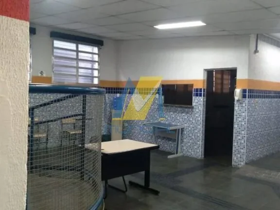 Imagem Prédio ideal para escola, cursos ou faculdade em localização estratégica