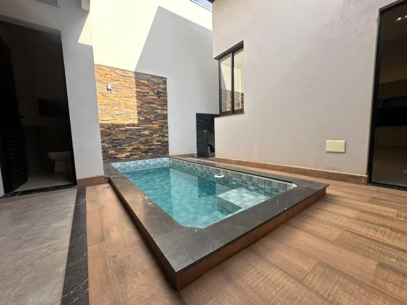 Imagem Casa de vila para venda em Residencial San Diego com 2 quartos, sendo 1 suíte, 120m2