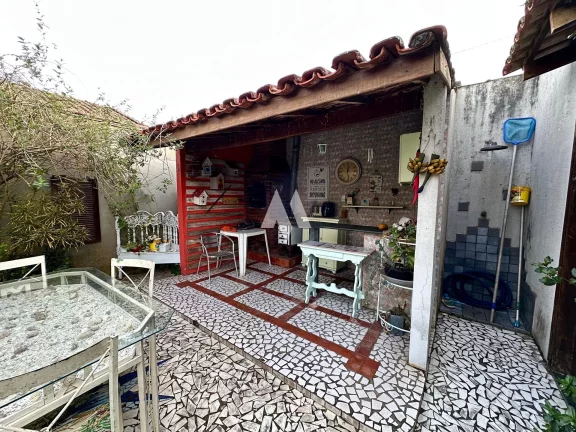 Imagem Casa com piscina á venda Guarujá/Sp