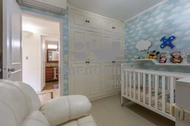 Imagem Apartamento a venda na Pompeia com 3 quartos( 1 sui­te ) e 2 vagas, 109m²