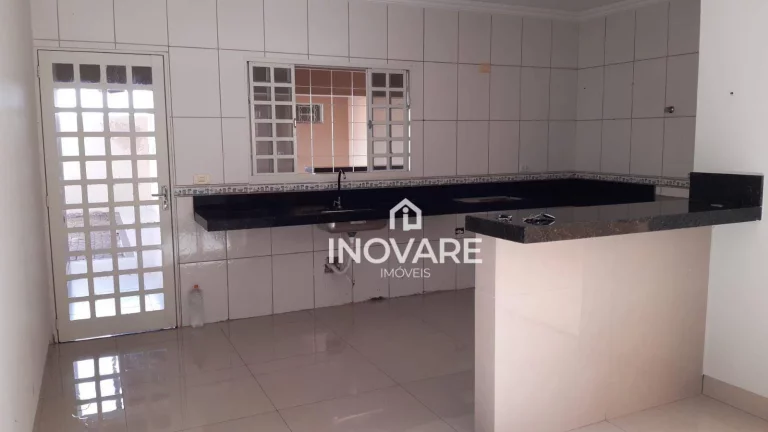 Imagem Casa com 3 dormitórios à venda, 201 m² por R$ 750.000,00 - Alto da Boa Vista - Itumbiara/GO