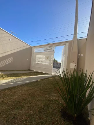 Casa com 2 Quartos à Venda, 110 m² em Parque Jambeiro - Campinas