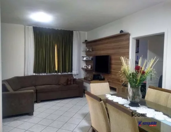 Imagem VENDO CASA 3/4 EM CONDOMINIO NO SIM