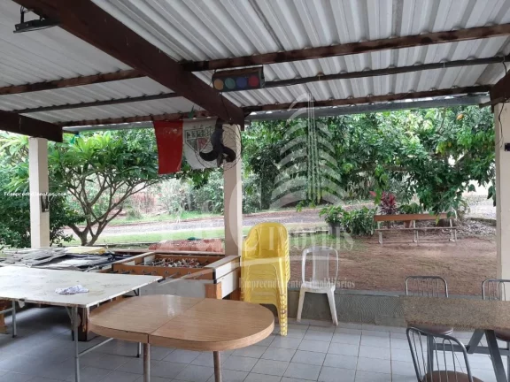 Imagem Chácara para Venda em Limeira, Barra Verde, 3 dormitórios, 1 suíte, 1 banheiro, 4 vagas
