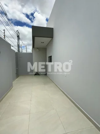 Imagem Casa à venda no Vale Dourado com 3 quartos sendo duas suítes, PETROLINA - PE
