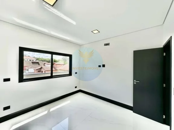 Imagem Casa Alto Padrão a Venda no bairro Granja Viana - Cotia, SP