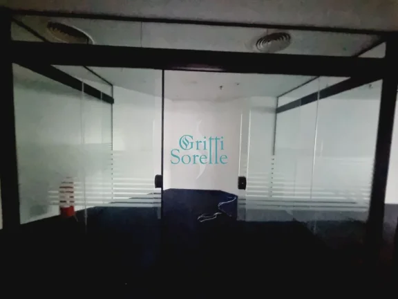 Imagem Conjunto Comercial para Alugar em Cidade Monções - São Paulo/SP.