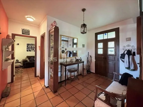 Imagem Casa na "Vila Sto Antonio" com 5 dormitórios sendo 3 suítes - linda vista !