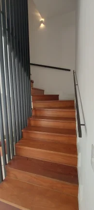 Imagem Casa Duplex 333,50M², 4Q, 4 Suítes, 7 Banheiros, 3 Vagas, Academia, Segurança 24h, Jardim, Portaria, Praça.