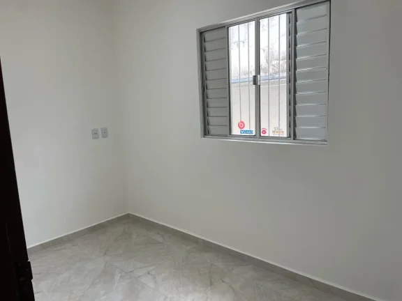 Imagem Casa à venda em Sorocaba-SP, Jardim Guaíba: 2 quartos, 1 sala, 1 banheiro, 2 vagas, 109m². Venha conferir!