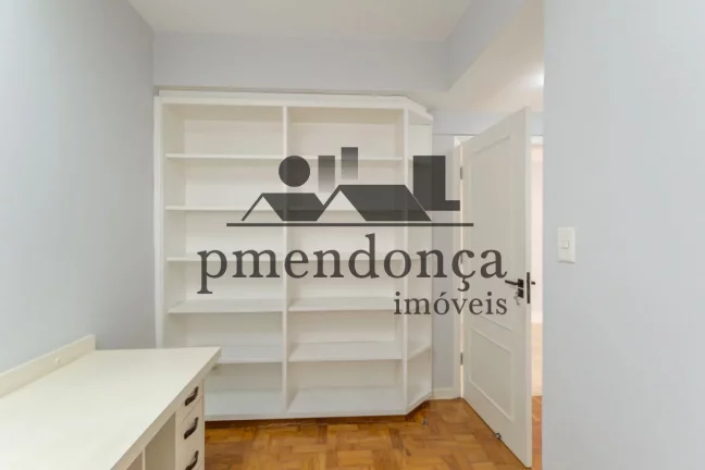 Imagem Apartamento na Rua Conselheiro Brotero com 3 quartos (1 suíte) e 2 vagas, 164 m² todo reformado