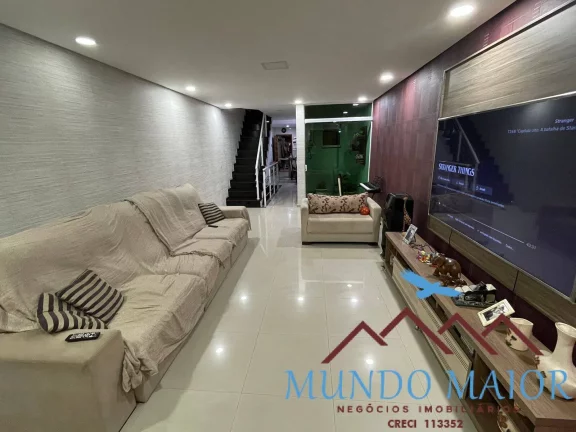 Imagem Sobrado Impecável com 4 Vagas e Acabamento de Primeira!