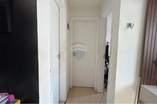 Imagem Apartamento a venda com 3 quartos e com 48m² em Rocha Miranda. Rio de Janeiro.