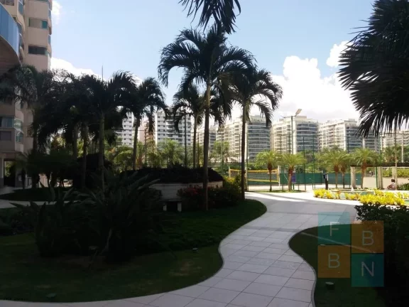 Imagem Apartamento para Venda em Rio de Janeiro / no bairro Barra Olímpica
