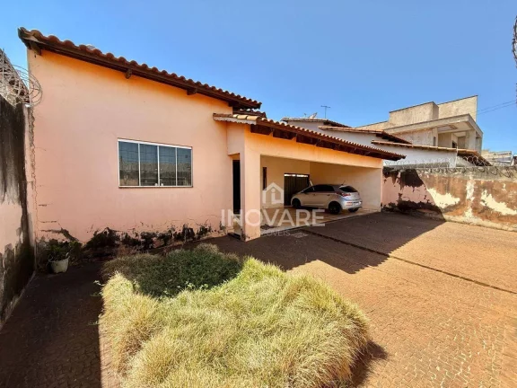 Imagem Casa com 3 dormitórios à venda, 234 m² por R$ 600.000,00 - Alto da Boa Vista - Itumbiara/GO