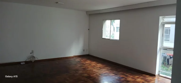 Imagem Apartamento com 3 dormitórios e vaga de garagem na Bela Vista