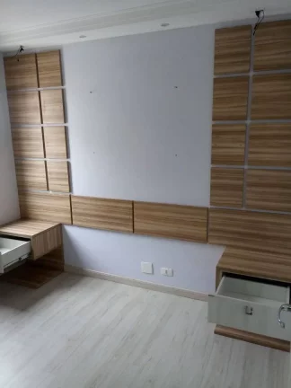 Imagem Apartamento com 2 dormitórios para alugar, 45 m² por R$ 2.200/mês - Vila Homero Thon - Santo André/SP
