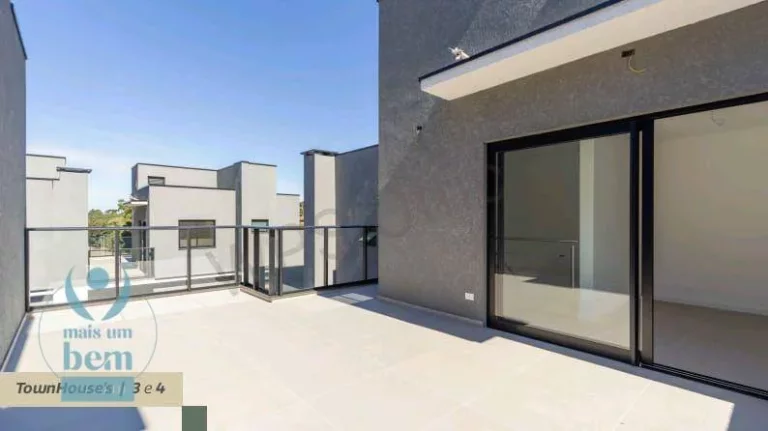 Imagem Belíssimo Sobrado com 3 quartos à venda, 139 m² por R$ 889.000 - Pilarzinho - Curitiba/PR