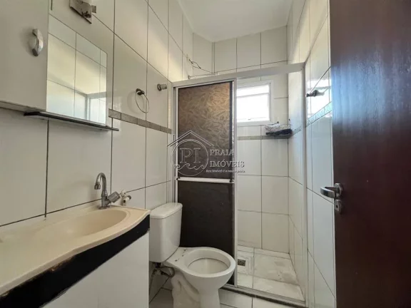Imagem CASA COM 65 m² - VILA ANTARTICA - PRAIA GRANDE SP