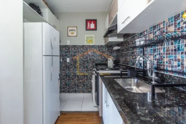 Imagem Apartamento com 1 dormitório, sendo 1 suite, 1 banheiro, sem vaga de garagem. 58m² de área útil....