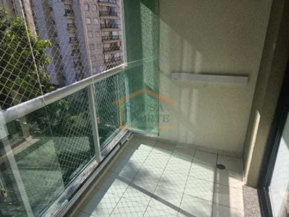 Imagem Apartamento de 84m², conta com 2 dormitórios, sendo 1 suíte, 2 banheiros, dispõe de ar-condicion...