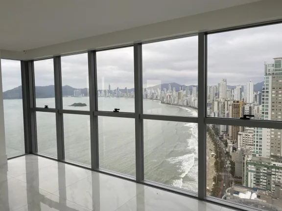 Imagem Frente ao Mar para Venda em Balneário Camboriú / SC no bairro Centro
