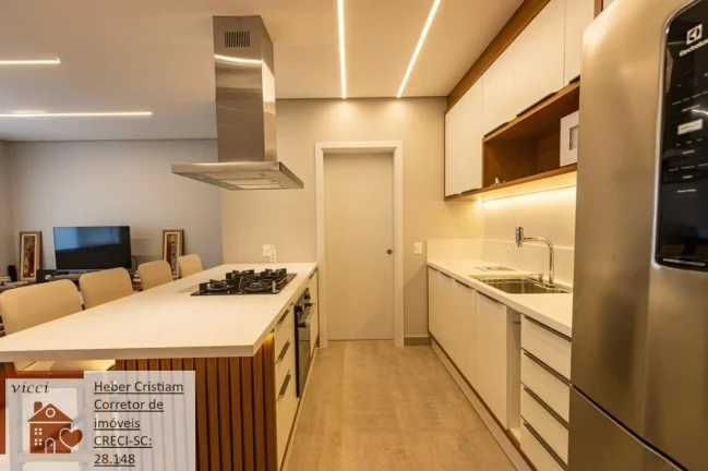 Imagem Lindo Triplex - 50 mts da Praia