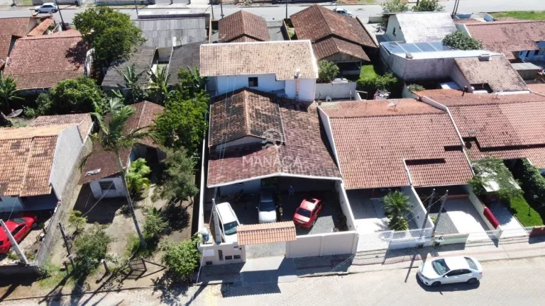 Casa + Sobrado para Investimento na Vila Nova – Barra Velha/SC