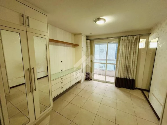 Imagem Apartamento com 3 dormitórios à venda, 115 m² por R$ 950.000 - Praia da Costa - Vila Velha/ES