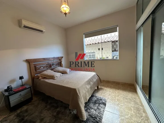 Imagem Casa - Bairro Centro - Vespasiano