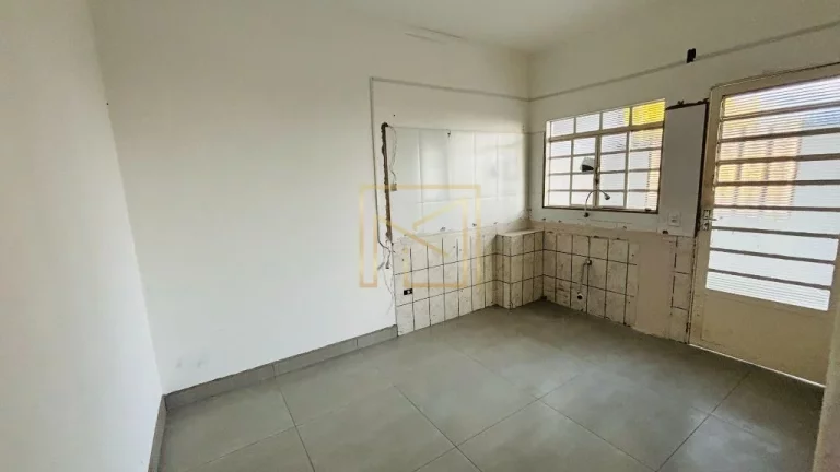 Imagem OPORTUNIDADE ÚNICA: Ponto Comercial Estratégico na Melhor Avenida de Hortolândia – Visibilidade Máxima e Espaço Amplo!