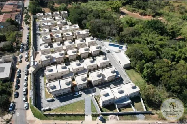 Imagem Sobrado em Condomínio para Venda em Aparecida de Goiânia, Vila Maria, 3 dormitórios, 3 suítes, 5 banheiros, 2 vagas