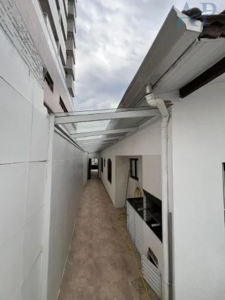 Imagem Casa Térrea na Tupi em Praia Grande com Piscina