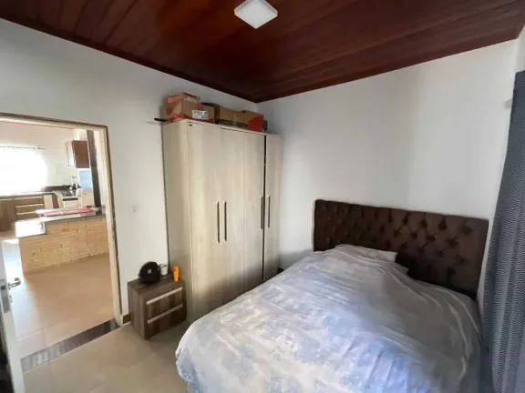 Imagem Chácara com 940m² com casa de 2 dormitórios e 3 vagas - Bairro Sertão do Trombudo/SC