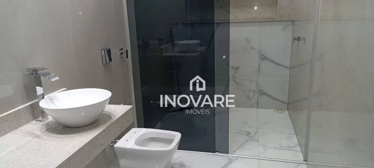 Imagem Casa com 3 dormitórios à venda, 220 m² por R$ 750.000 - Residencial beira Rio II - Itumbiara/GO