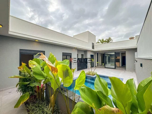 Imagem Modernidade e sofisticação casa térrea com escritório à venda, 211 m² por R$ 1.790.000 - Condomínio Fechado - Indaiatuba/SP