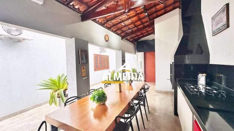 Imagem Casa com 3 dormitórios à venda, 189 m² por R$ 790.000,00 - Jardim América - Rio Claro/SP