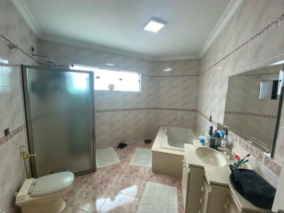Imagem Sobrado com 4 dormitórios à venda, 463 m² por R$ 1.300.000,00 - Vila Paiva - Suzano/SP