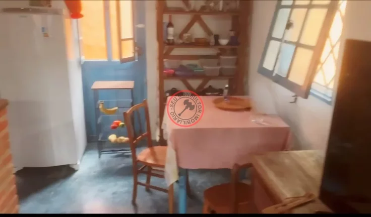 Imagem ACEITA PERMUTA COM IMÓVEL NA ZONA OESTE E NOROESTE DE SÃO PAULO, CASA INDIVIDUAL, TODA REFORMADA COM 2 QUARTOS , QUINTAL .