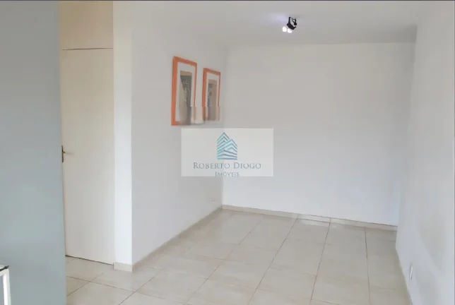 Imagem Apartamento à venda na Taquara, Rio de Janeiro - RJ: 2 quartos, 1 sala, 1 banheiro, 1 vaga de garagem, 52m²!