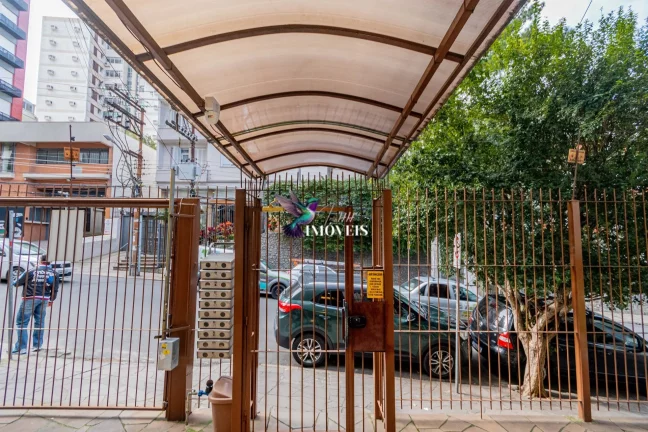 Imagem Apartamento à venda no bairro Floresta - Porto Alegre/RS