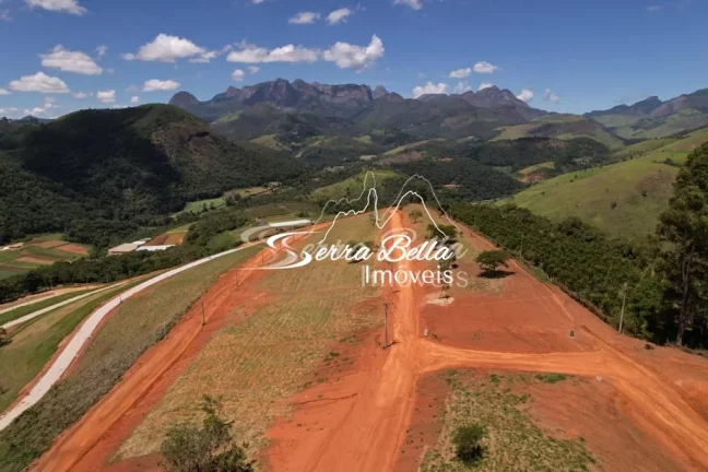 Imagem Terreno à venda, 204 m² por R$ 248.000,00 - Sebastiana - Teresópolis/RJ