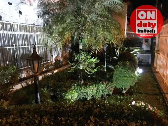 Imagem Sobrado à venda, 200 m² por R$ 1.950.000 - Ponta da Praia - Santos/SP