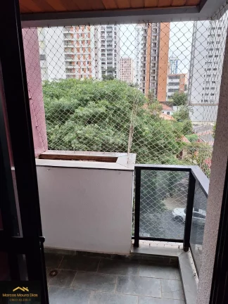 Imagem Apartamento com sacada em Pinheiros, 2 dormitórios ( 1 suíte) e 2 vagas,Edifício com Portaria 24 hs, Gerador e Lazer