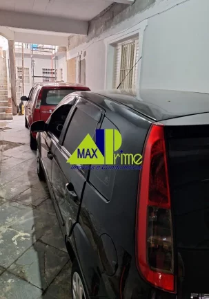 Imagem Casa à venda na Penha de França, São Paulo-SP, 2 quartos, 1 suíte, 2 salas, 3 vagas de garagem e 230m² de área.