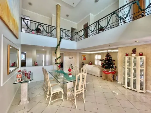 Imagem Cond São Paulo II - Casa linda, 4 suítes, piscina, gourmet, condo completo!