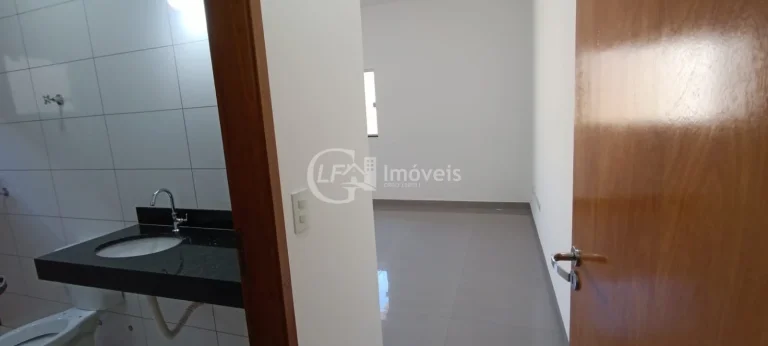 Imagem Imperdível casa à venda em Campo Grande-MS, Vila Palmira: 3 quartos, 1 suíte, 2 salas, 2 banheiros, 2 vagas, 107m²!